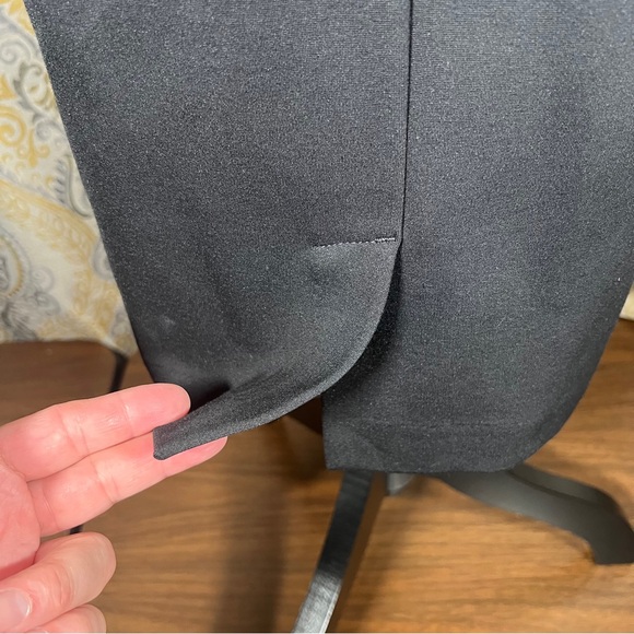 NWT INC Curvy 'Core Fashion' Mid-rise Black Pencil Skirt - Size XS - Picture 5 of 9